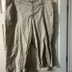 Khaki Capris